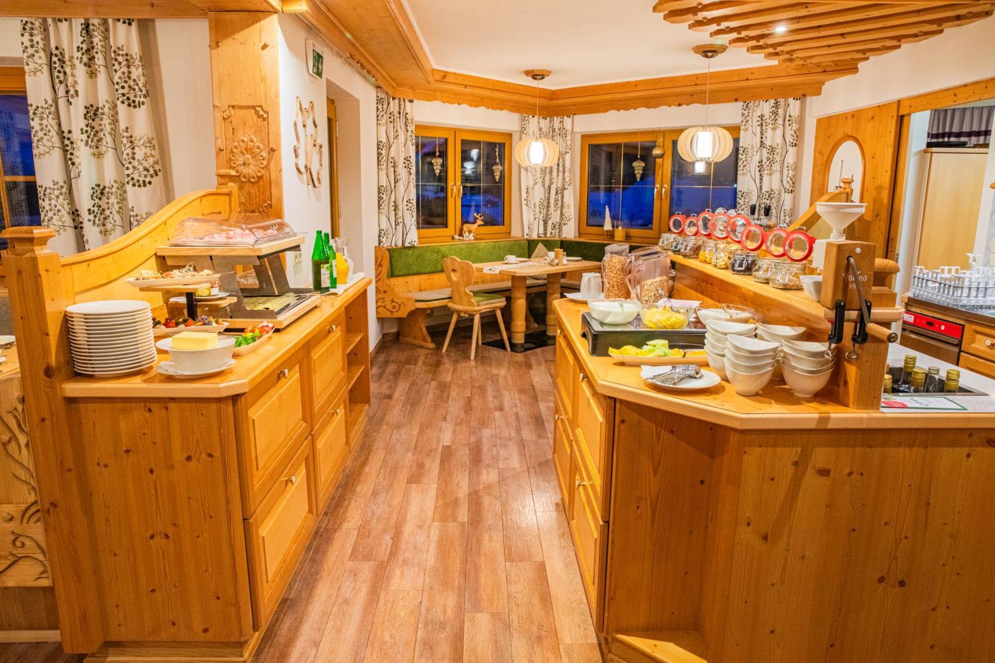 Landhaus Kirchgasser Ramsau am Dachstein Dış mekan fotoğraf